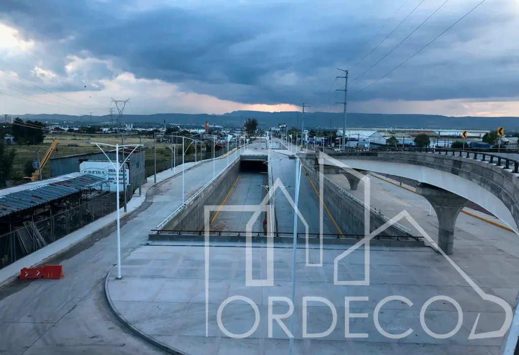 distribuidor vial 45. norte y tercer anillo